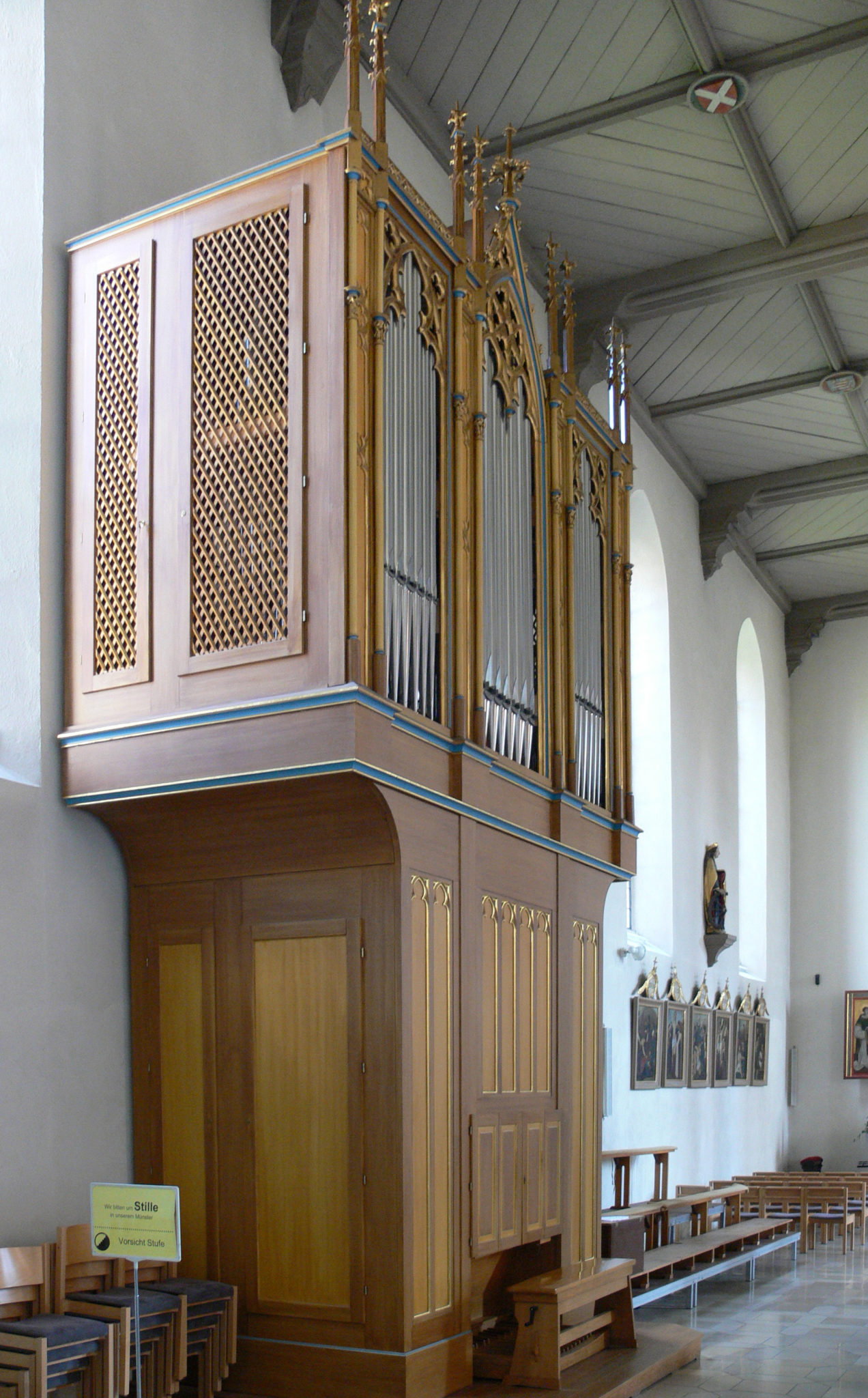 Wolframs-Eschenbach_Liebfrauenmünster_Orgel.jpg